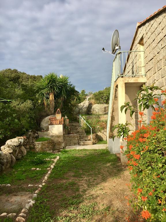 Villa Marina Di Fiori Pezza Cardo Porto Vecchio Exterior foto